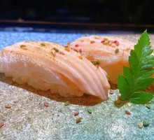 Grilled Salmon Sushi