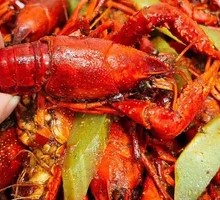Spicy Lobster Tails with Thirteen Spices