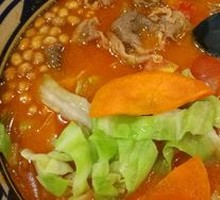 Tomato Beef Tofu Rice Noodles
