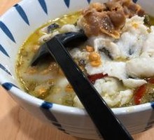Old Jar Sichuan-style Fish Noodles
