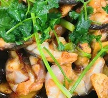 Fresh Eel Salad