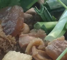 Radish and Wheat Gluten Beef Brisket Noodles
