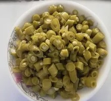 Sour Pickled Beans
