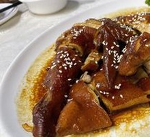 Steamed Chicken in Soy Sauce