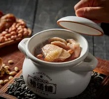 Stewed Chicken Feet with Peanuts and Adzuki Beans