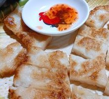 Pan-fried Squid Cakes