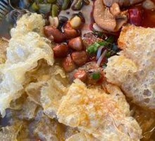 Spicy Sichuan Pork Intestine Luosifen