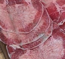 手切鲜牛舌