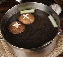 野山菌汤底
