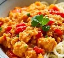 Classic Tomato and Egg Noodles