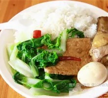 鸡腿套饭