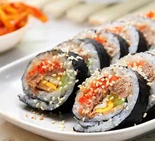 金枪鱼芝士紫菜包饭