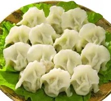 纯手工大馅儿猪肉大葱水饺