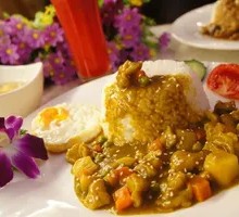 咖喱鸡块饭