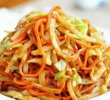 Fish-Flavored Stir-Fried Noodles