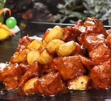 黑蒜子牛肉粒