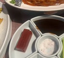 酥皮桃花烤鸭