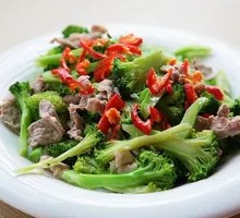 Broccoli and Pork Rice Bowl