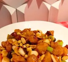 宫保鳕鱼丁