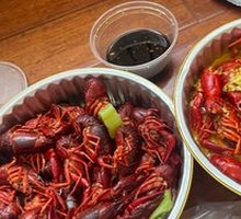 Garlic-Style Crawfish