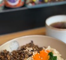 菌菇拌面
