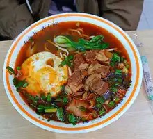 红焖牛肉面