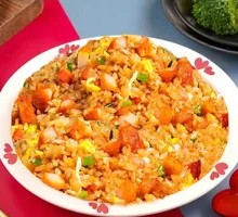 奥尔良腿排炒饭
