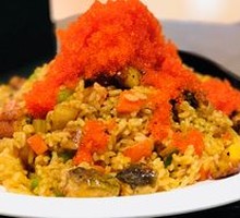 鳗鱼蟹子炒饭