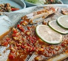 青柠檬蒸鲈鱼
