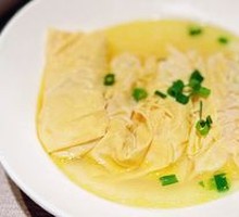 Chicken Broth Tofu Skin Rolls