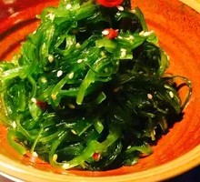 Refreshing Sea Grass Salad