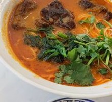 草本番茄汤猪软骨面