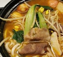 砂锅肥牛粉面两掺