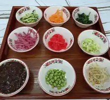 Meat丁 Fried Noodles with Sauce