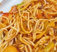 Tomato and Egg Noodles
