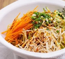 Chicken Noodle Salad