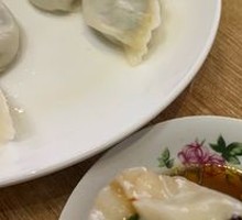 纯手工三鲜饺