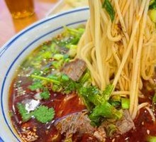 Clear Soup Beef Noodles