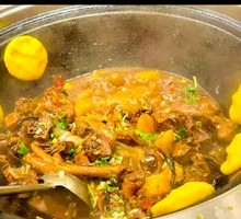 Pork Rib and Chicken Claw Hot Pot