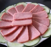 Ham-filled Flatbread