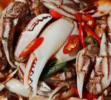 Steamed Crab Claws in Wine