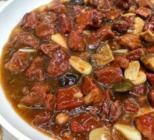 Stewed Beef with Yellow Sauce