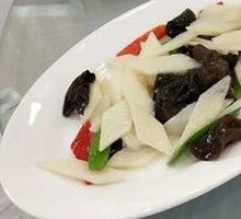 Wood Ear Mushroom and Chinese Yam
