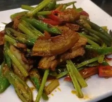 西芹五花肉