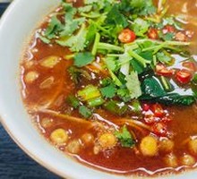 Spicy Chicken Bone Soup Noodles