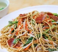 Sausage Fried Rice Noodles