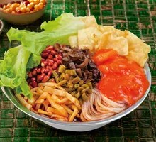 番茄土豆泥螺蛳粉