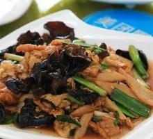Wood Ear Mushroom with Pork