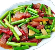 Pickled Garlic Stem Stir-Fried with Preserved Pork Rice