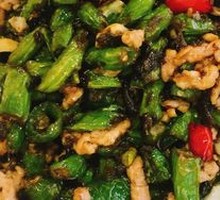 Minced Pork with Preserved Vegetable and Green Beans